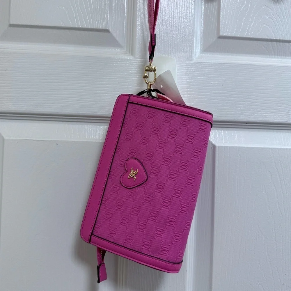 NWT Juicy Couture Pink Clutch with Metallic Logo